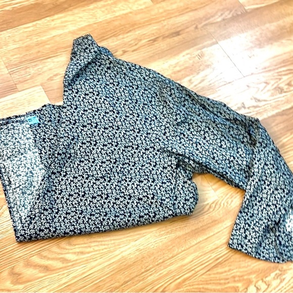 Chaps, Men's Blue Patterned Casual Shirt,Contemporary,Excellent Condition,Size L - Picture 2 of 9